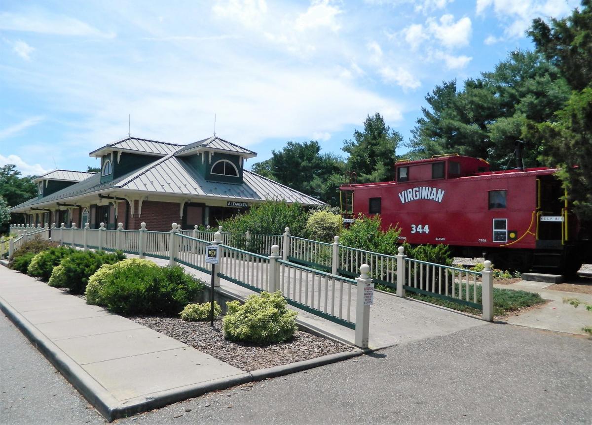 Train Station