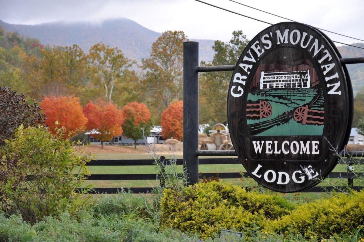 Graves mountain lodge deals