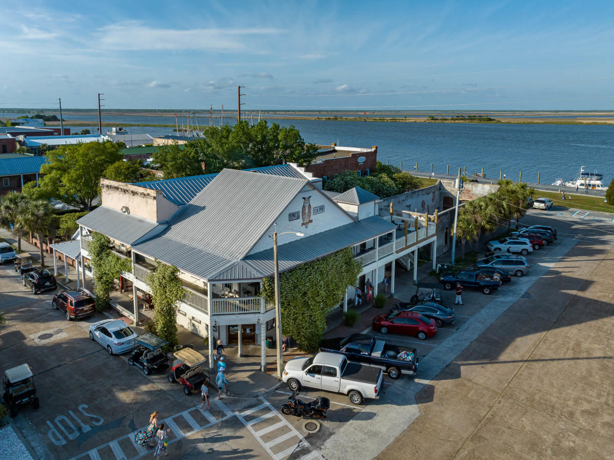 The Owl Café & Tap Room in Apalachicola VISIT FLORIDA