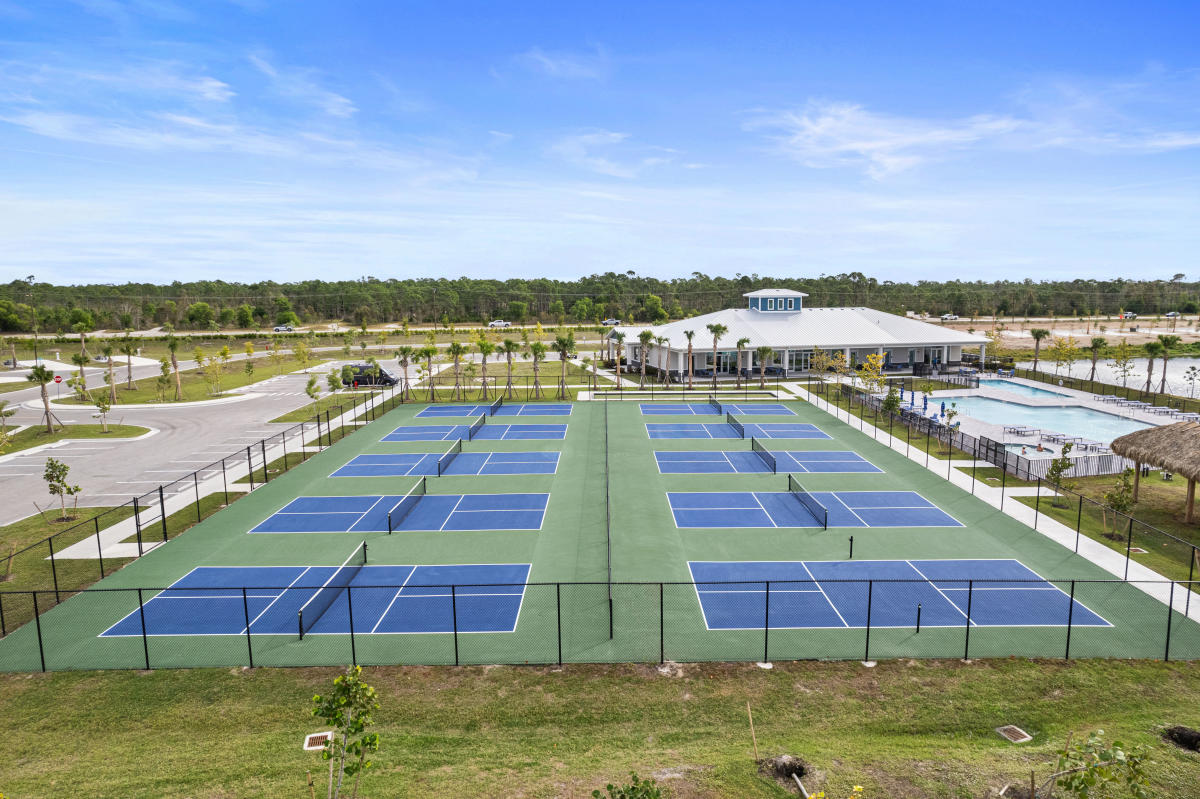 Encore Tranquility Lakes in Cape Coral VISIT FLORIDA