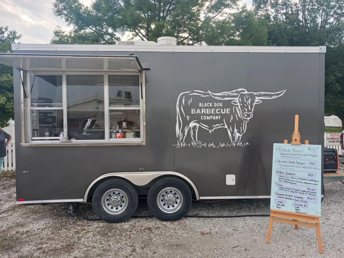 Black dog barbeque outlet