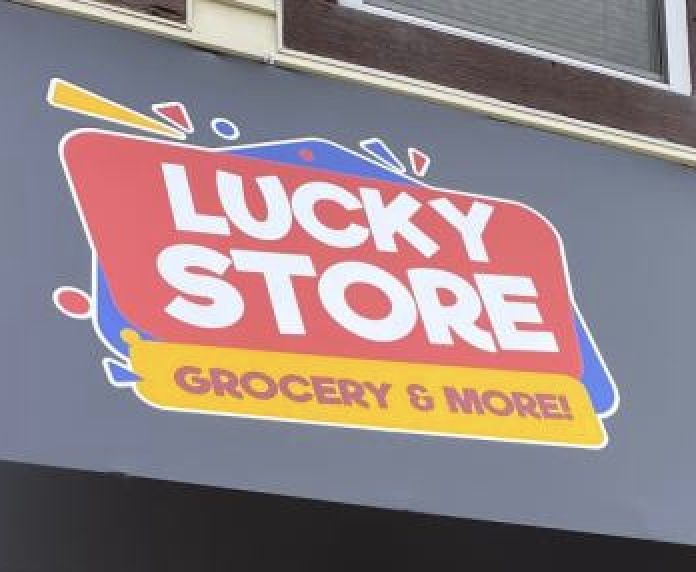 Lucky Store Grocery Northwest Ave.