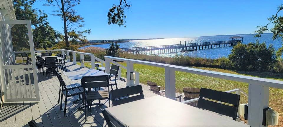 Riverview restaurant sale