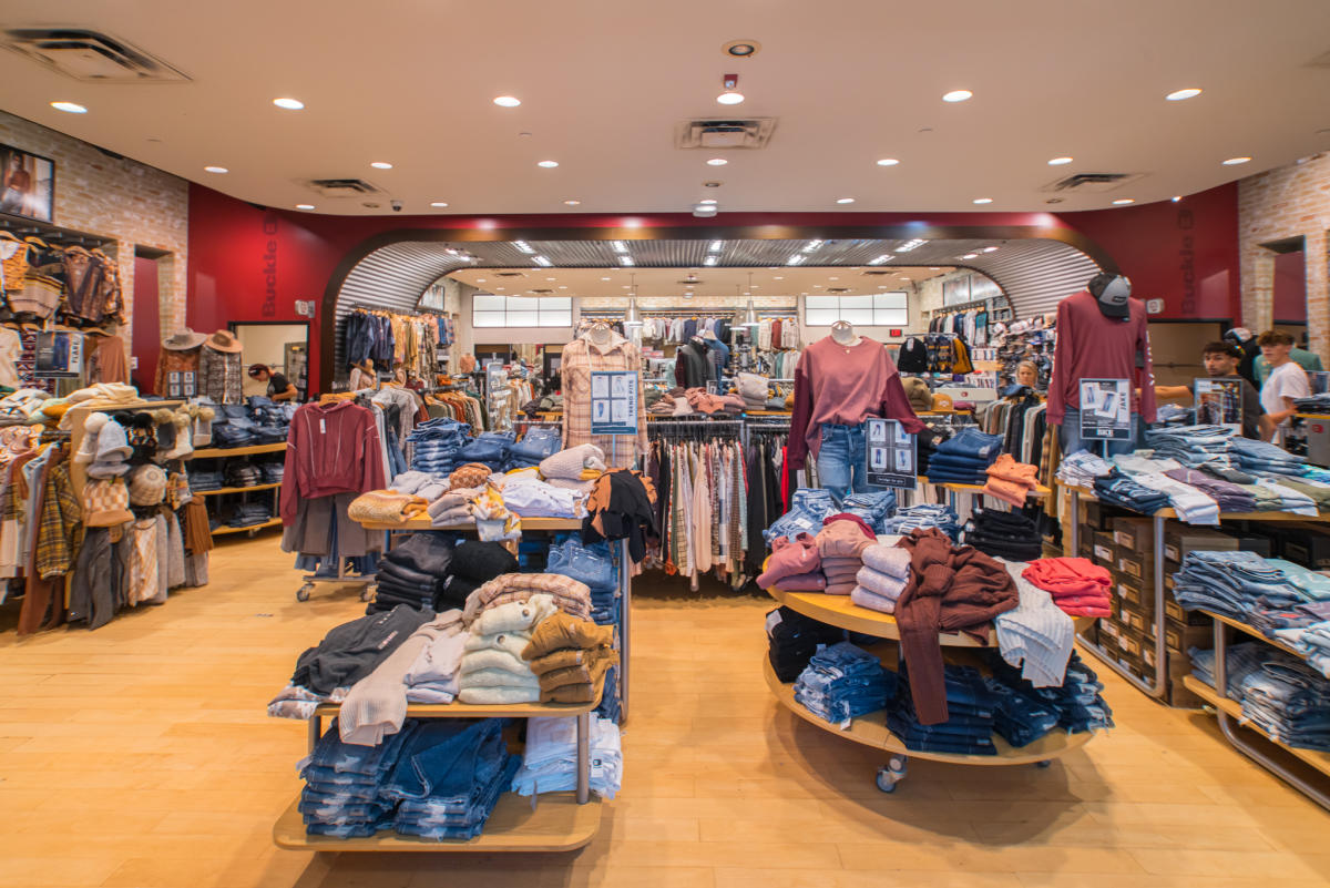The clearance buckle locations