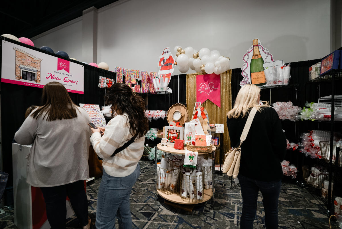 Junior League Holiday Market