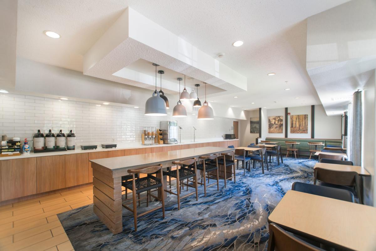 Fairfield Inn & Suites by Marriott