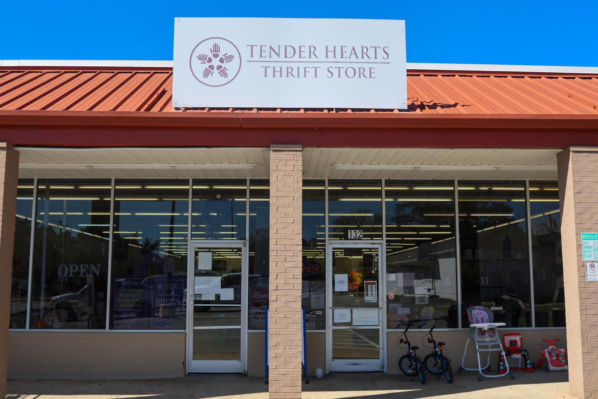 Tender Hearts Clover Thrift Store