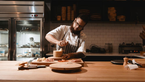 Tampa Bay food scene sizzles in mouth-watering new video