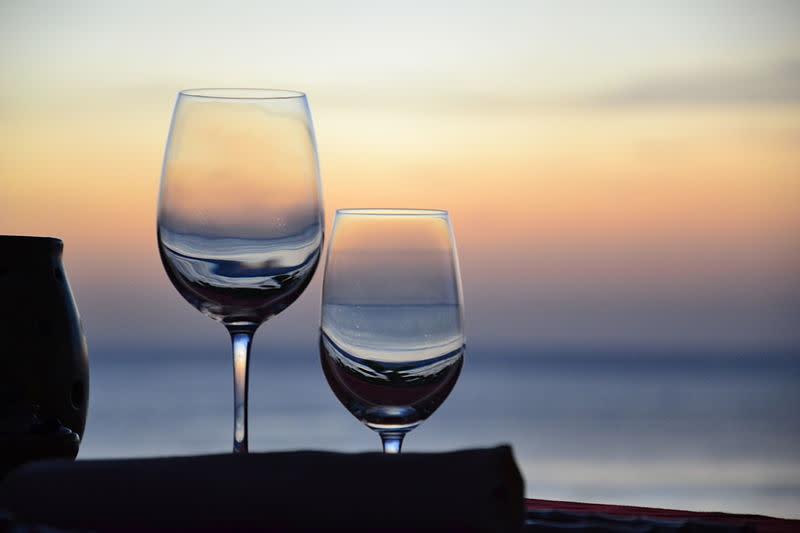 Wine Glasses Date