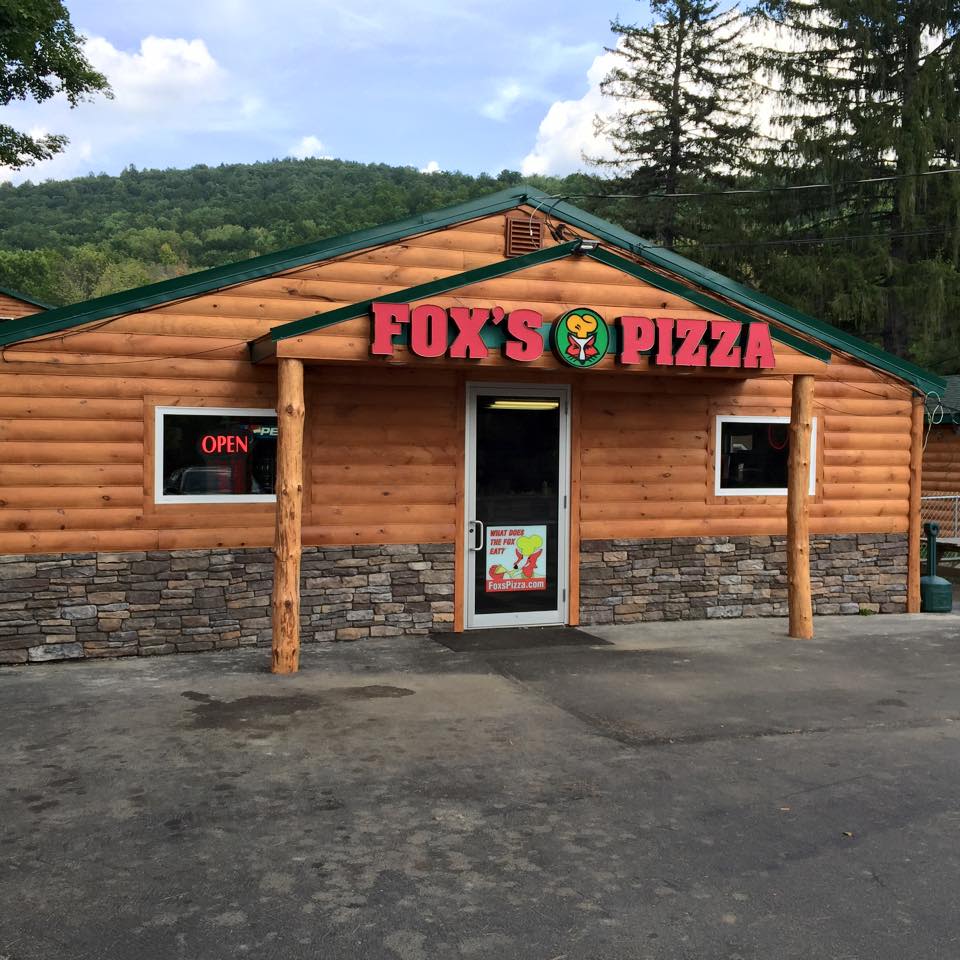 Fox's shop pizza den