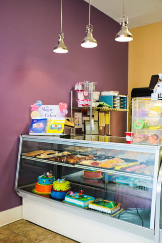 Adrian's Bakery