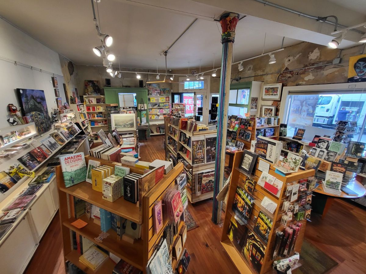 Frenchmen Art and Books