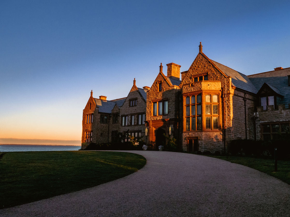 Beech Tree Inn and Cottage — gallery preview 1