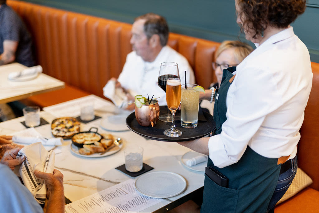 Birdie's Barroom and Kitchen | Raleigh, NC 27601
