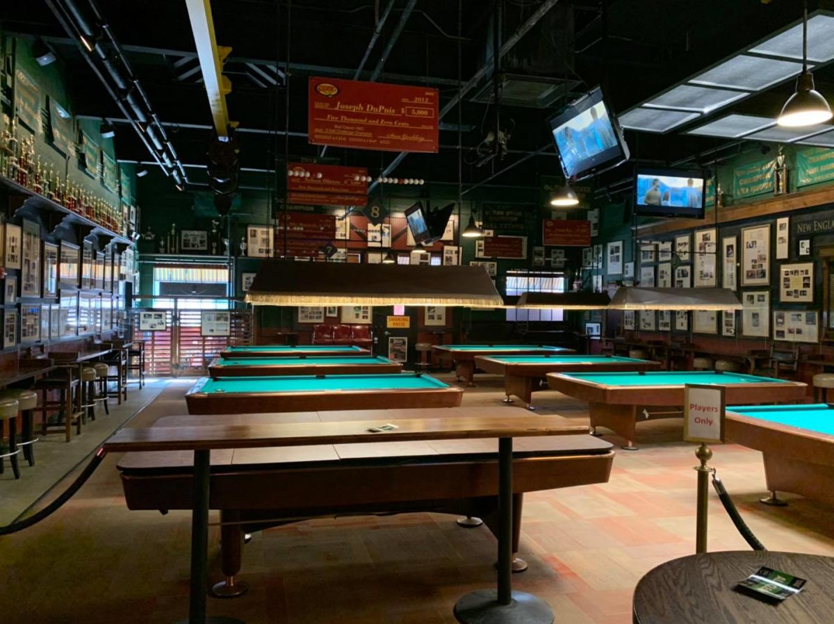 Snookers Sports, Billiards, Bar and Grill Providence, RI 02904