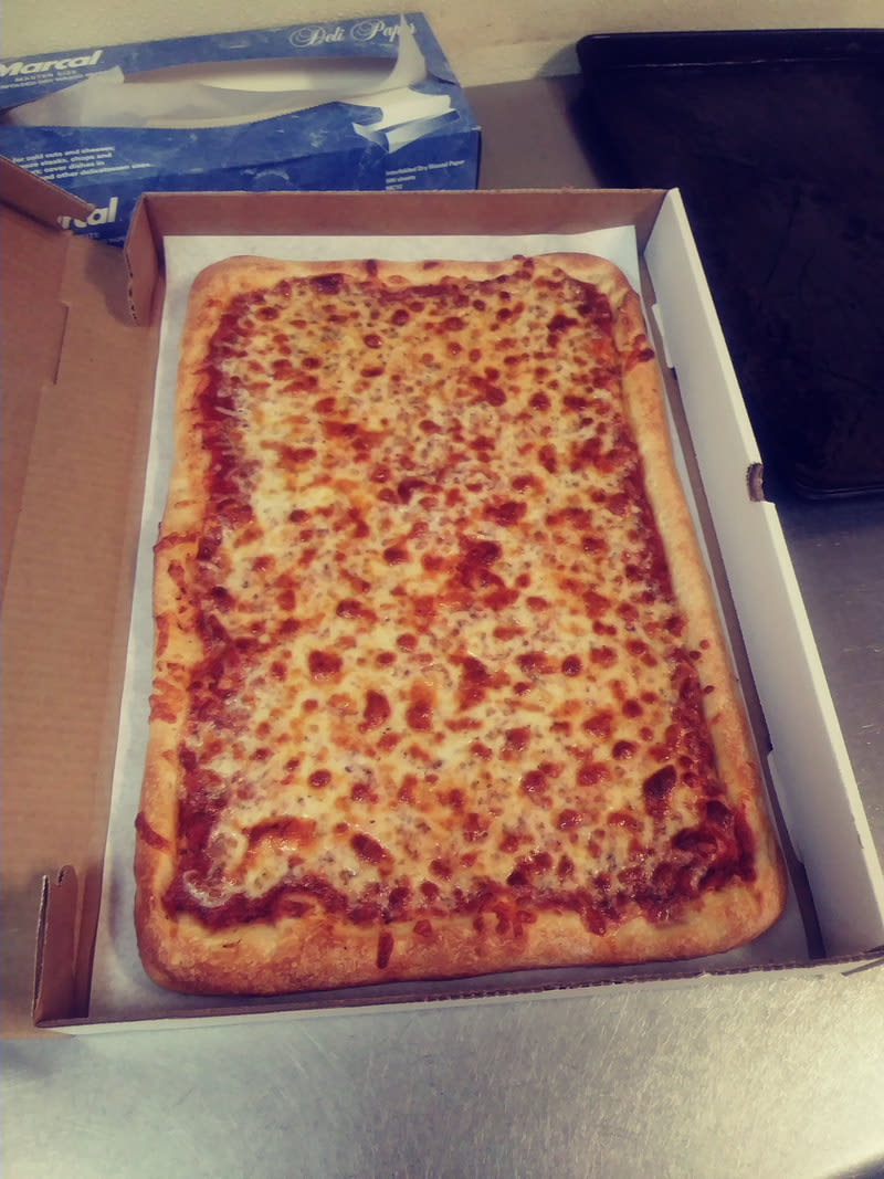 Pizza plus store