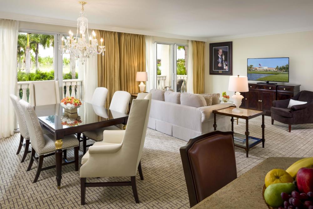 Le Premier Suite sono ideali per ospitare famiglie numerose o intrattenere gruppi con una o due camere da letto.
