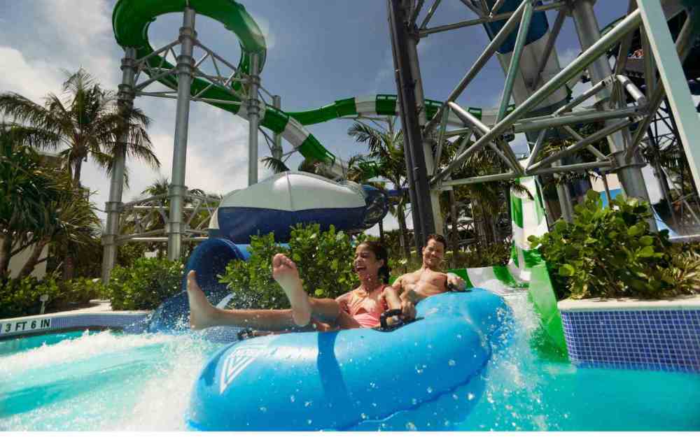 Introducing the world's first uphill waterslide, the Master Blaster propels through dips, drops, and gravity-defying climbs.