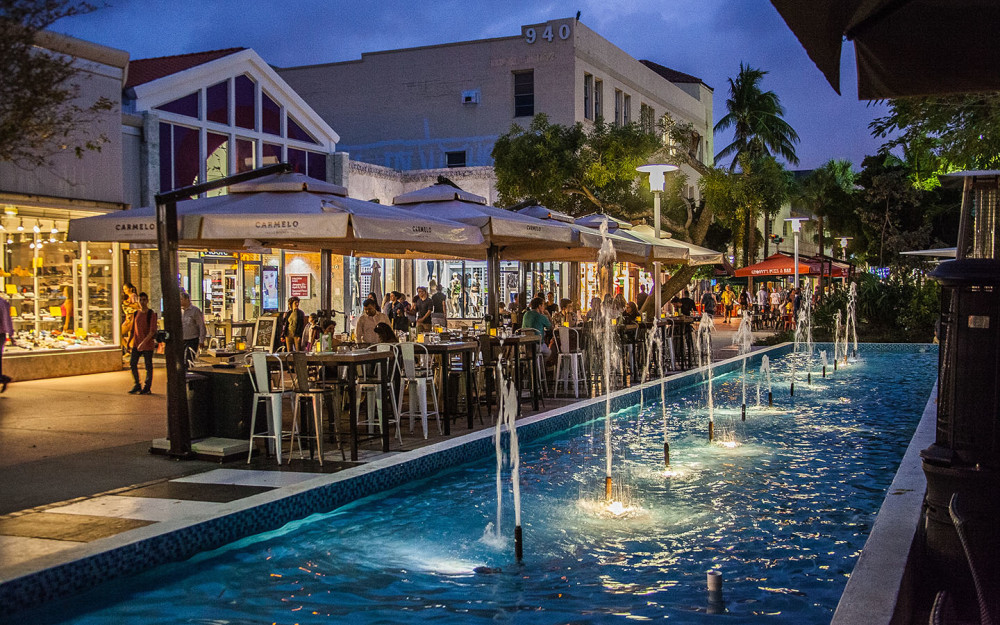 Lincoln Road - Café dining and the sound of fountains all year round.