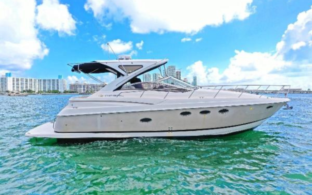 13 passager 47 "Ft Sea Ray Yacht