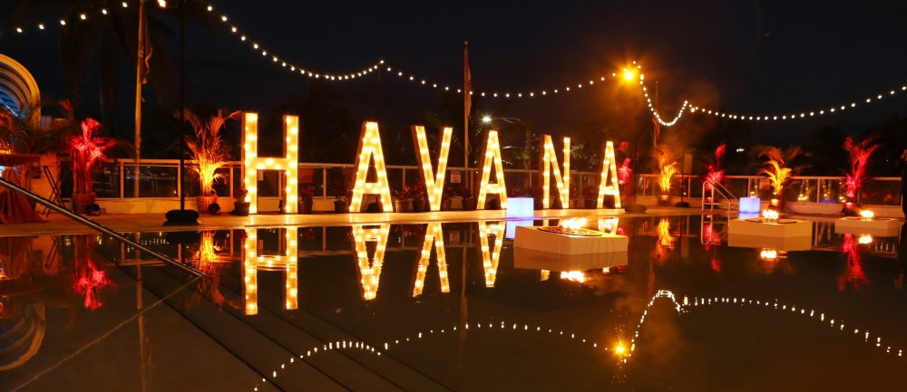Havana Lighted Marquee Pool Floating Firepits