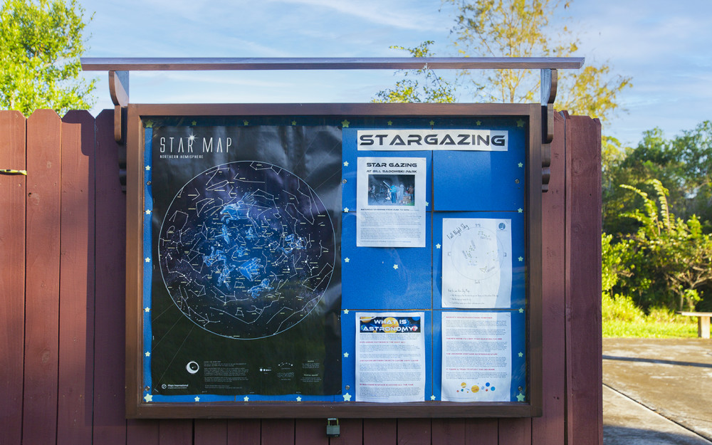 Guia para observação das estrelas no Parque Bill Sadowski
