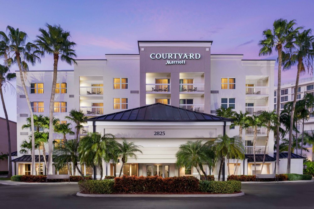 The Courtyard Miami Aventura Mall has the empowering setting for both business and leisure travelers planning a trip to Miami, Aventura.