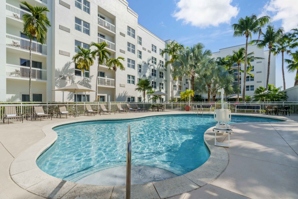 Cool off from the Florida heat at our outdoor pool, swim a few laps or take a relaxing dip and enjoy the wonderful weather