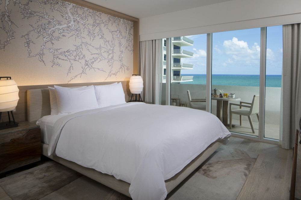 Делюкс с видом на океан и видом на океан - Нобу HotelMiami Beach