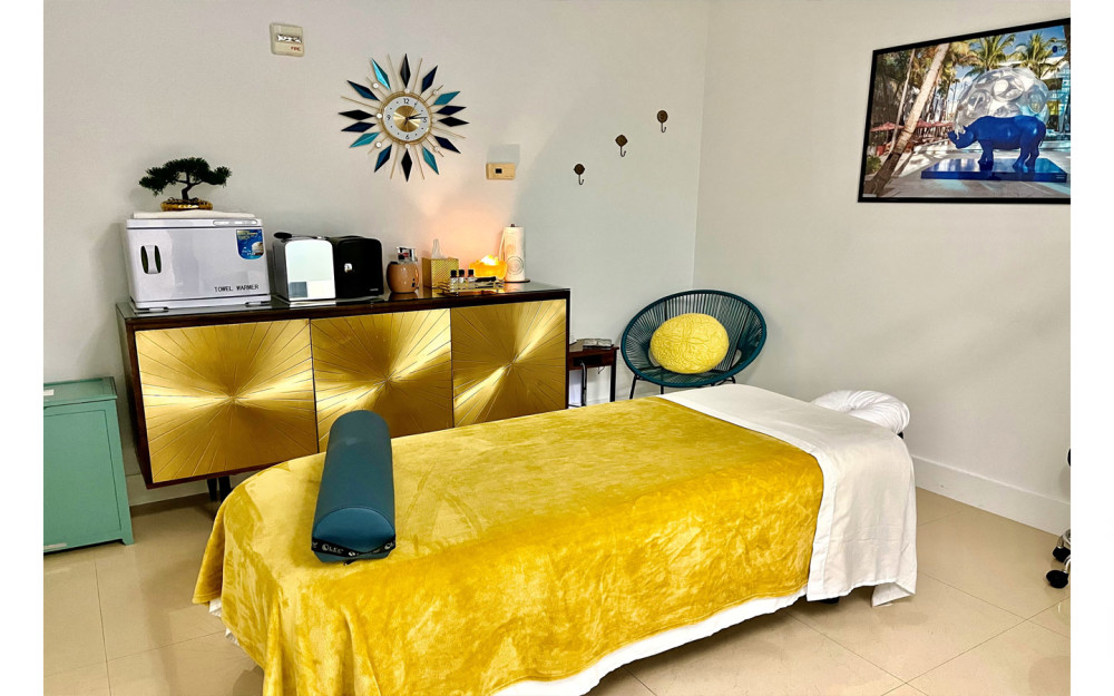 Each of our six treatment rooms are themed for a specific neighborhood in Miami
