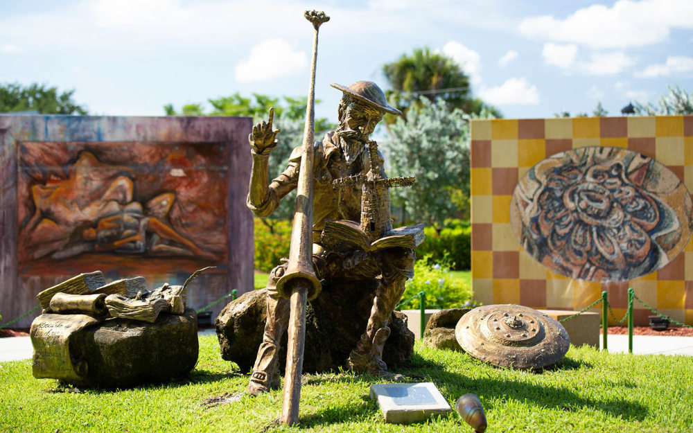 芸術の庭 - ラモン・ペドラゼ作、エル・イダルゴのドン・キホーテ・デ・ラ・マンチャ像