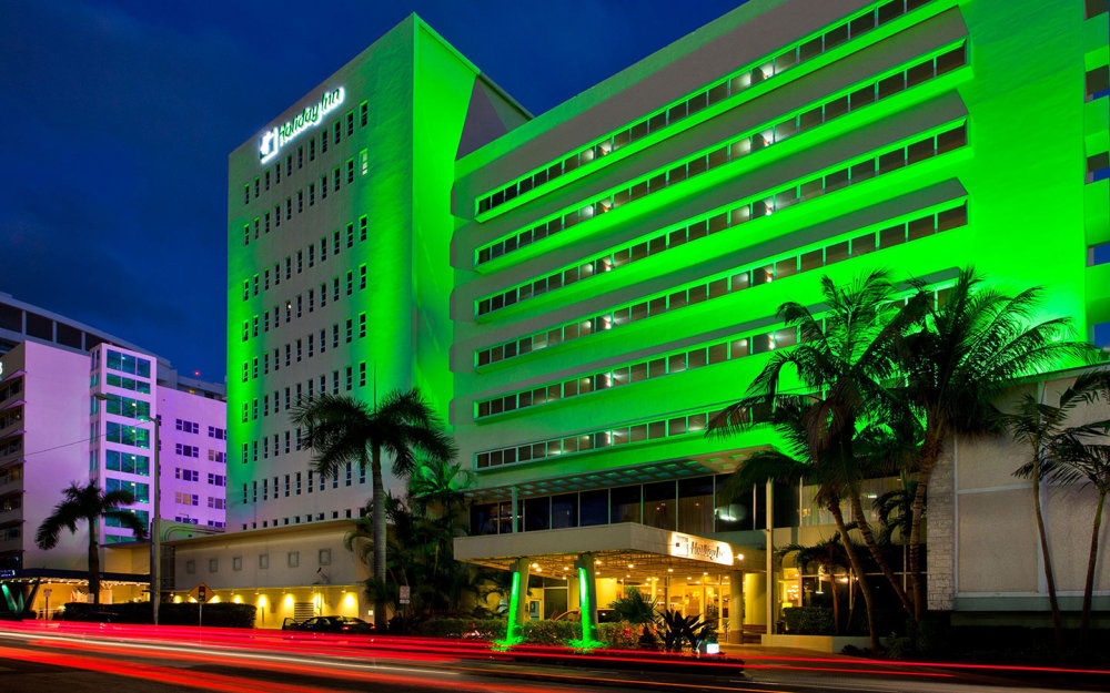 Holiday Inn Miami Beach -Frente al mar