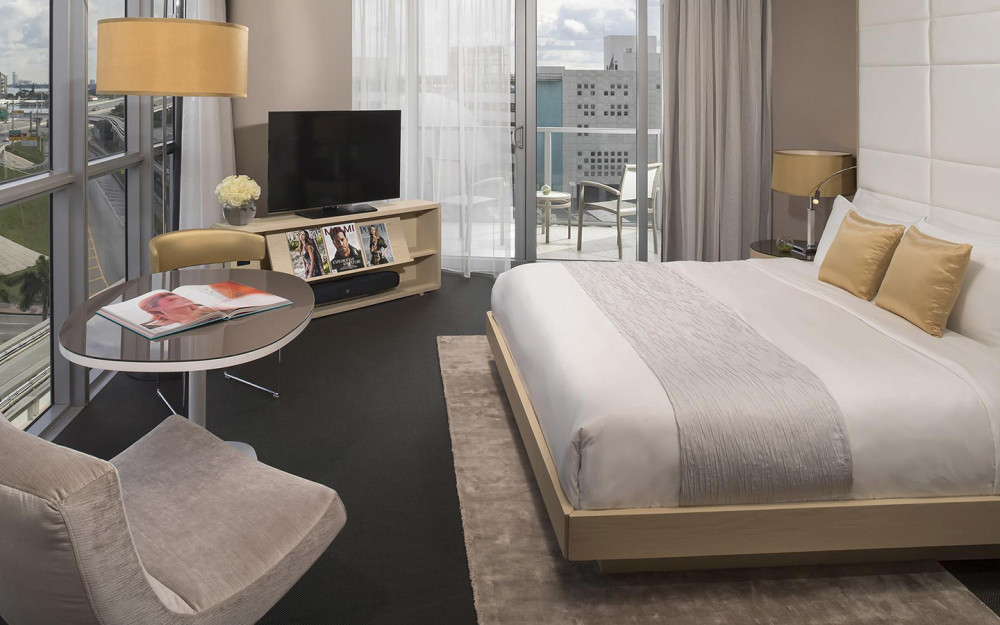 The Gabriel Miami, Curio collection by Hilton guest room
