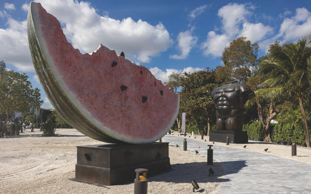 Marte de Julio Larraz en el Parque de Esculturas Nader