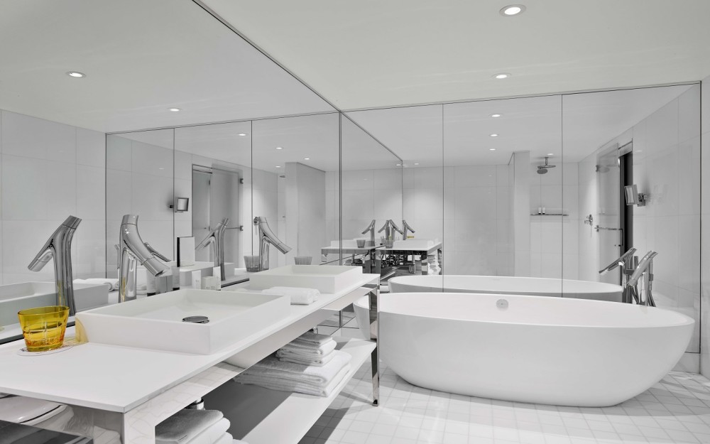 Lifestyle Suite Bathroom