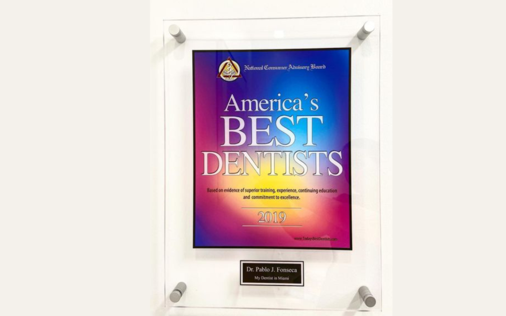 Melhor dentista da América 20219 pelo NationalConsumers Advisory Board