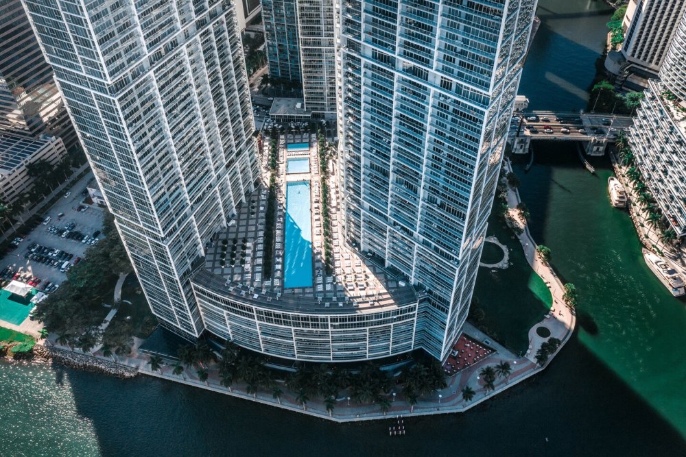 Вид на W Miami с воздуха