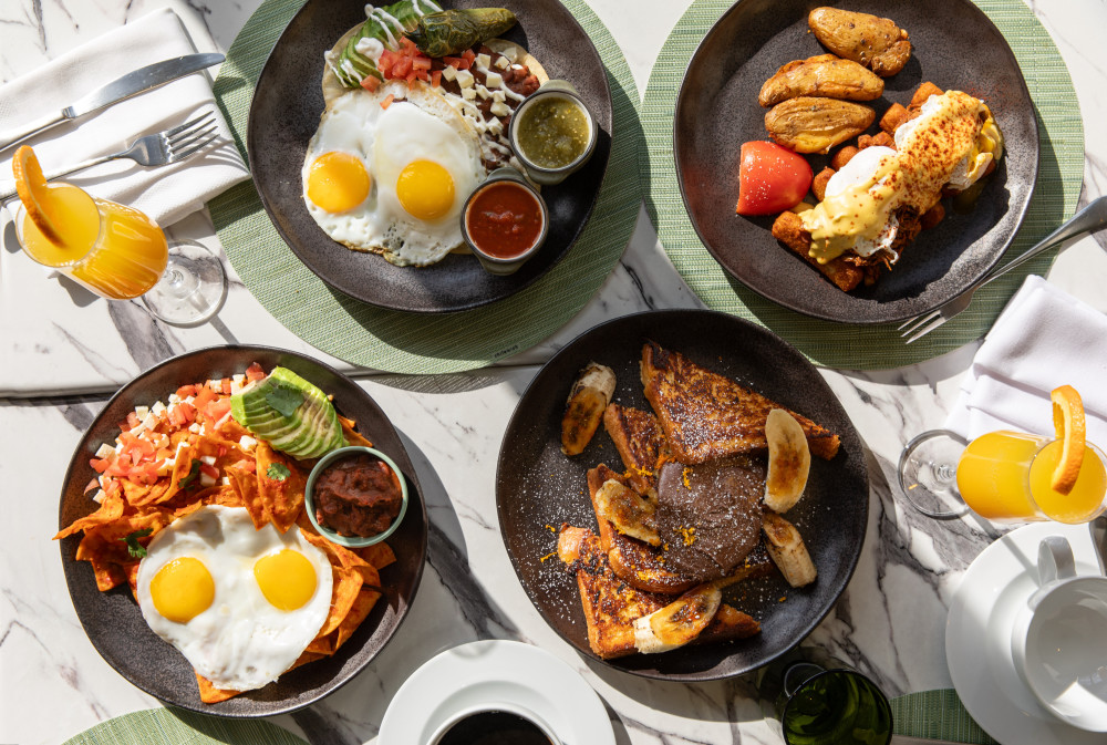 朝食で朝のエネルギーを補給しましょう Tulum 。