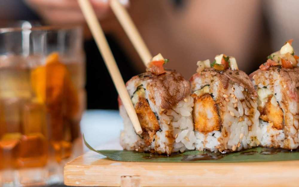 prime filet mignon,tempura shrimp, cucumber, japanese mayo, garnished with pico de gallo.