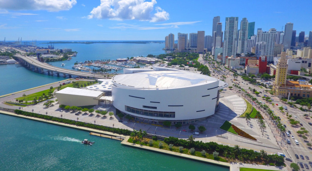 Flamingo Bus Miami Tours