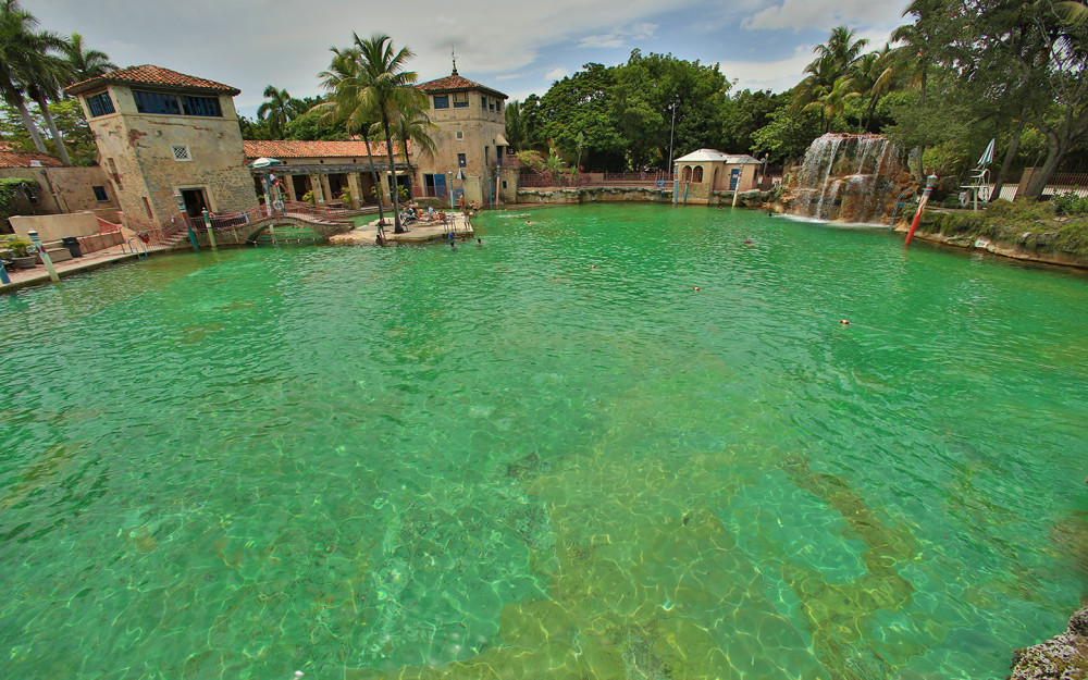 Venetian Pool滝