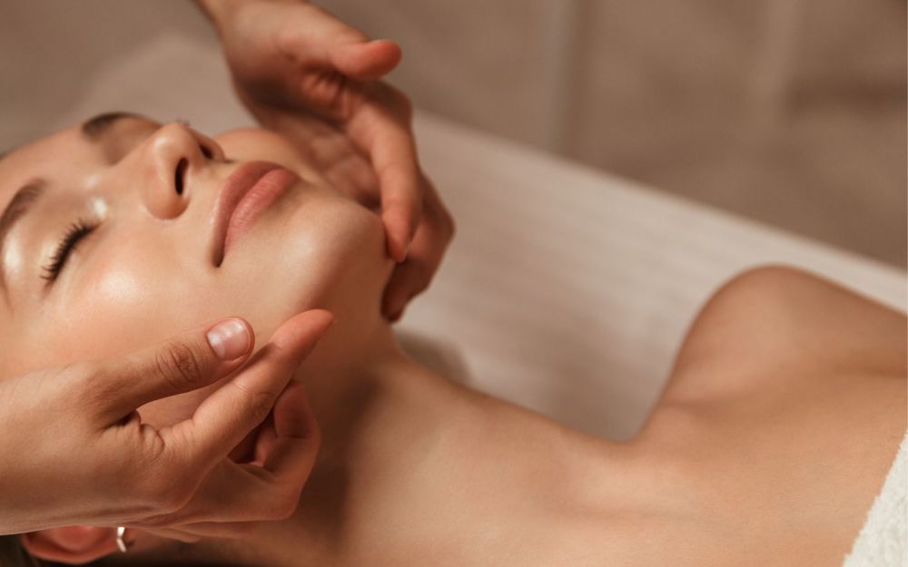Revive and Renew Your Natural Glow at Centner Wellness-Brickell (305) 620-5260.