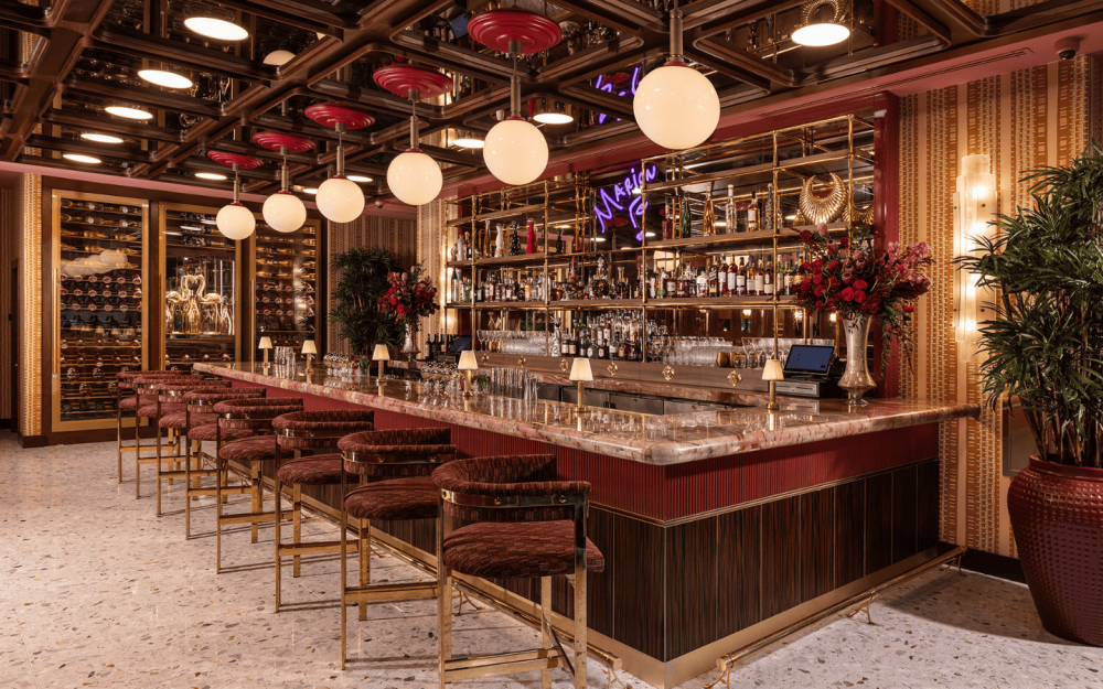 MAIN BAR