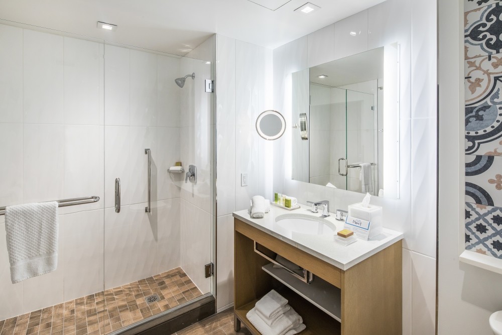 Contemporary bathroom with modern design elements.