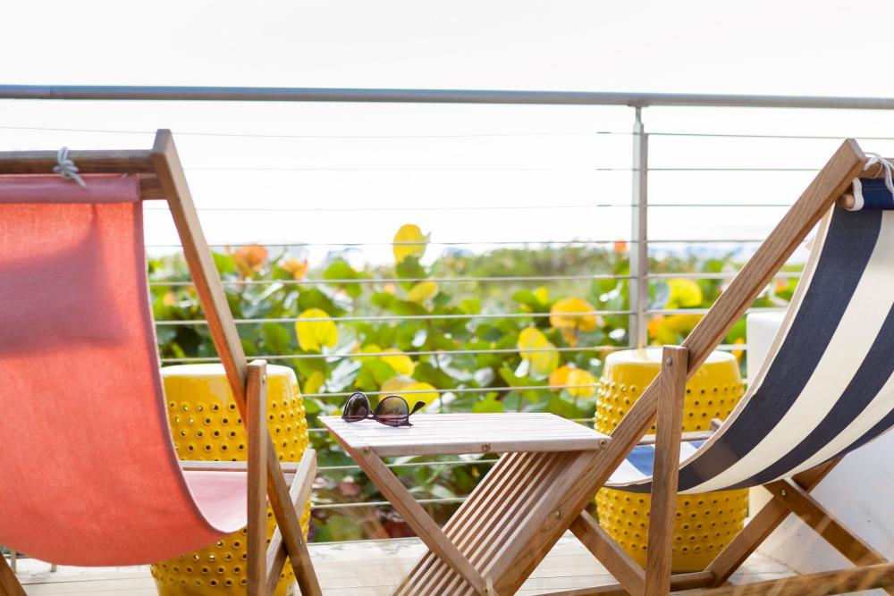 Relax and Enjoy the Sites & Sounds of South Beach