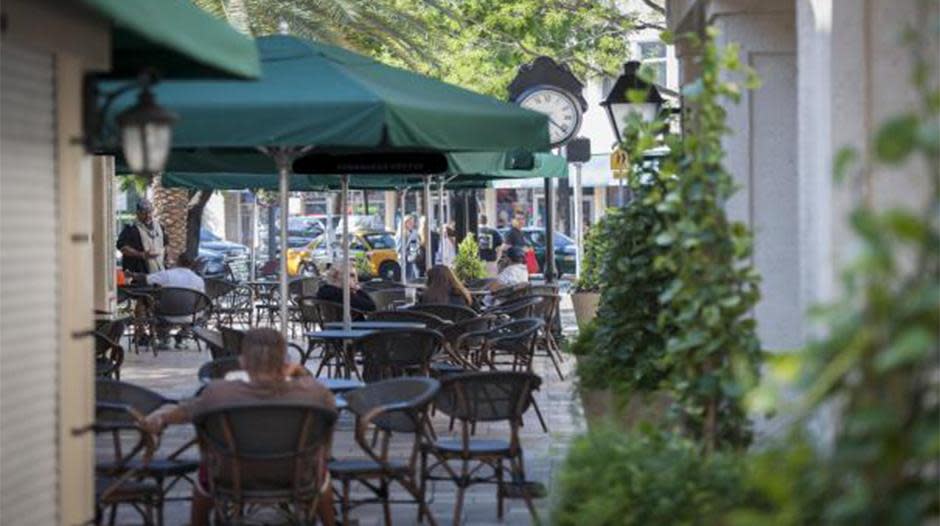 Enjoy A Coffee in Coconut Grove