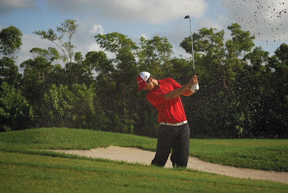 Golfer at Crandon Golf at Key Biscayne
