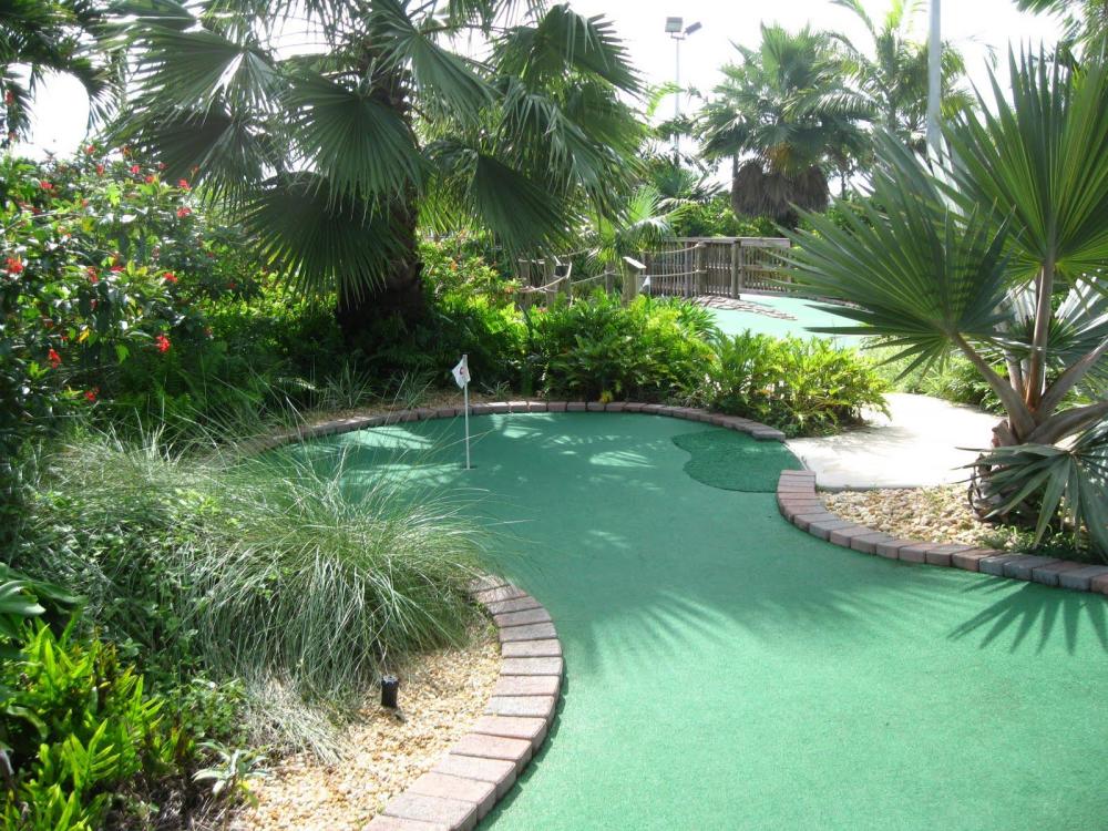 Palmetto Mini Golf