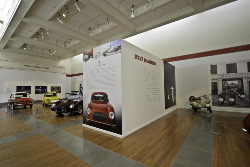 MUSEUM EXHIBITS
