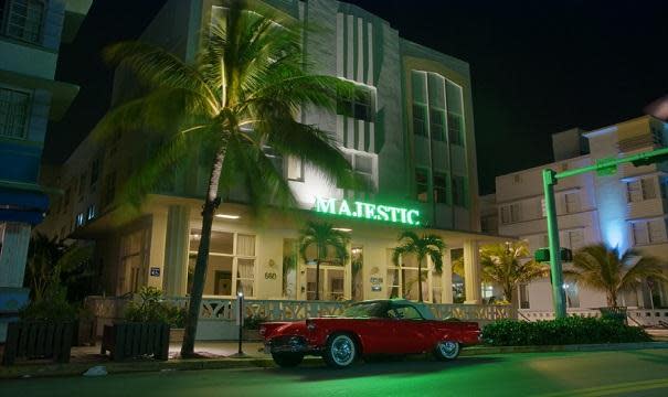 Majestic South Beach Hotel Facade